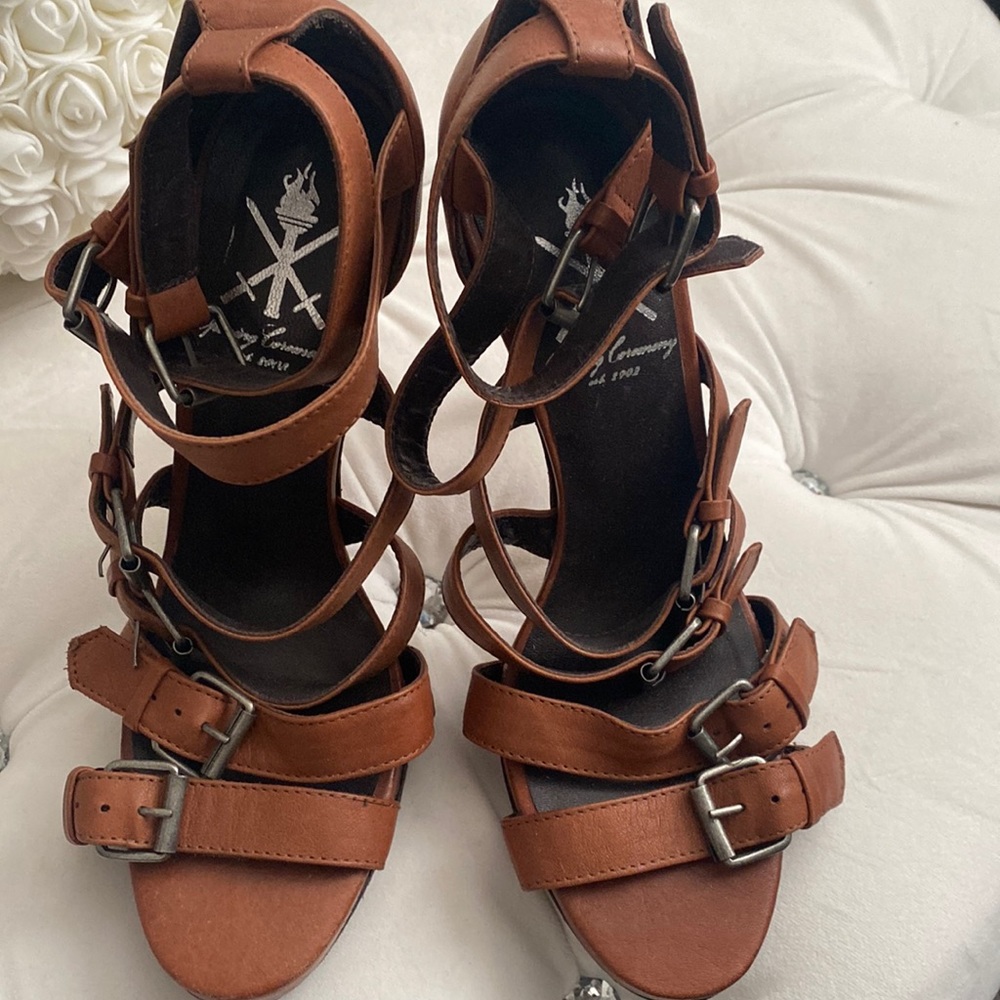 OPENING CEREMONY buckle high heels sandals tan sexy size 37